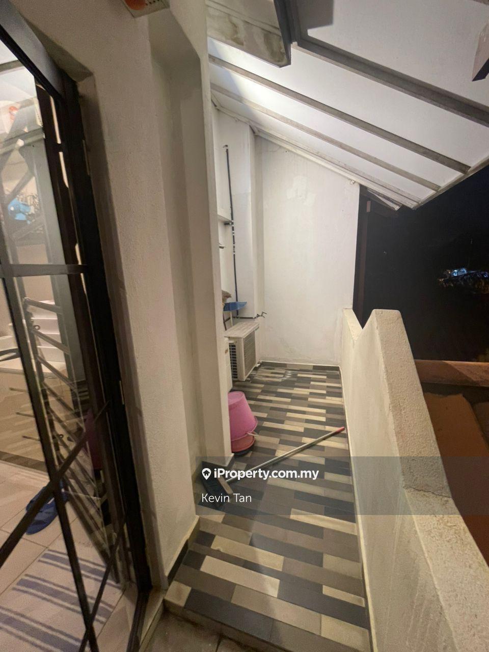 2-storey Terraced House for Sale in Lakeside Residences, Puchong by Kevin Tan - iProperty.com.my