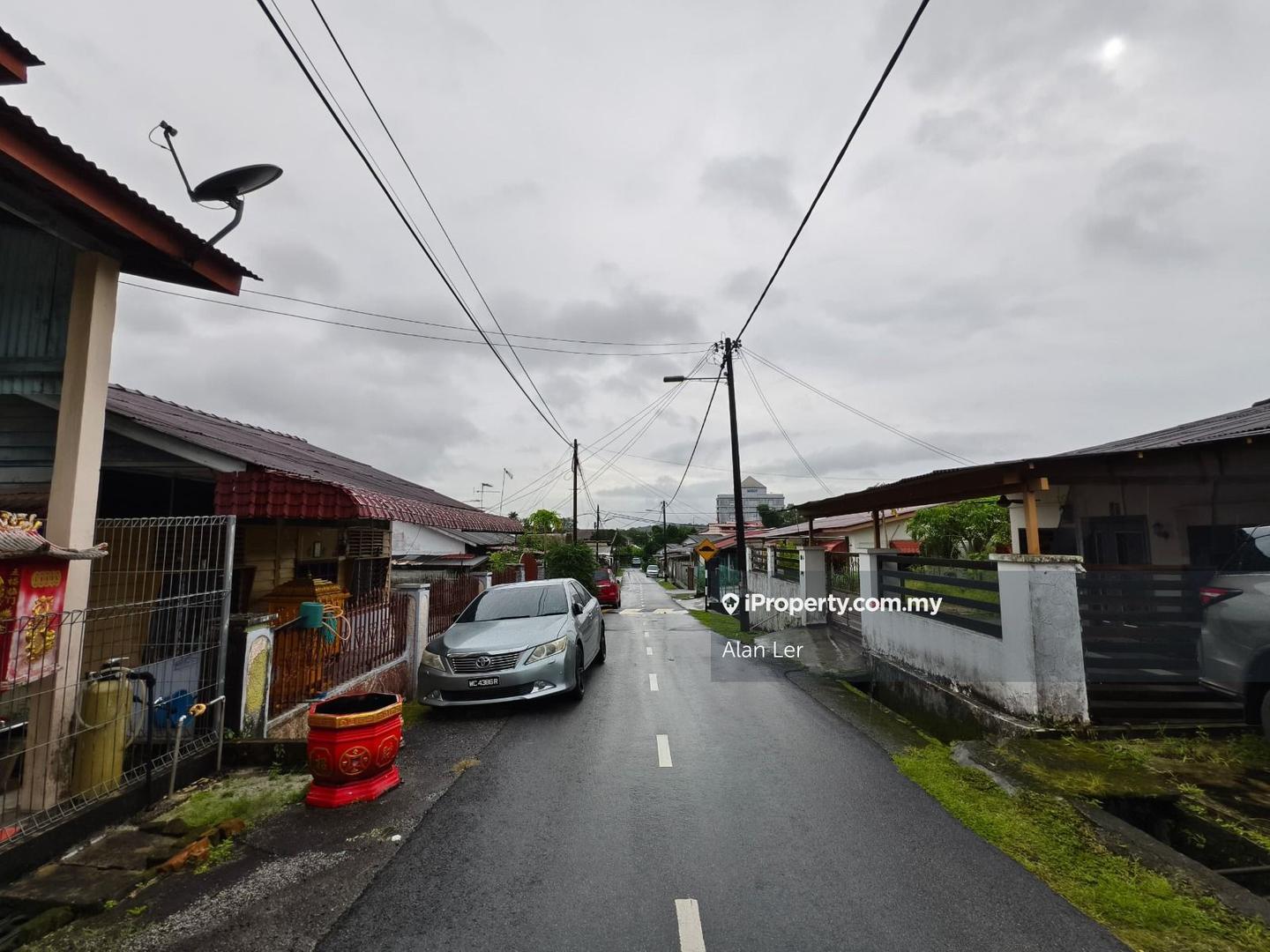 Rumah Berangkai 1 Tingkat untuk Dijual di Kampung Poh Chee Leng, Skudai oleh Alan Ler - iProperty.com.my