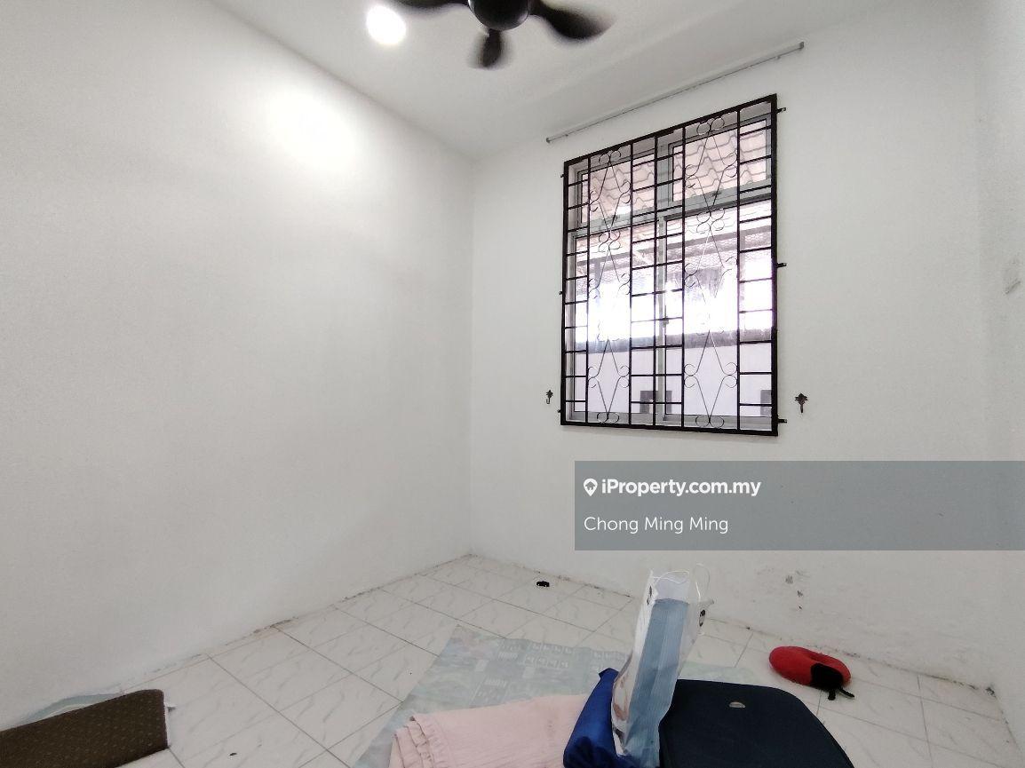 1-storey Terraced House for Sale in Arowana Impian, Seremban 2 by Chong Ming Ming - iProperty.com.my