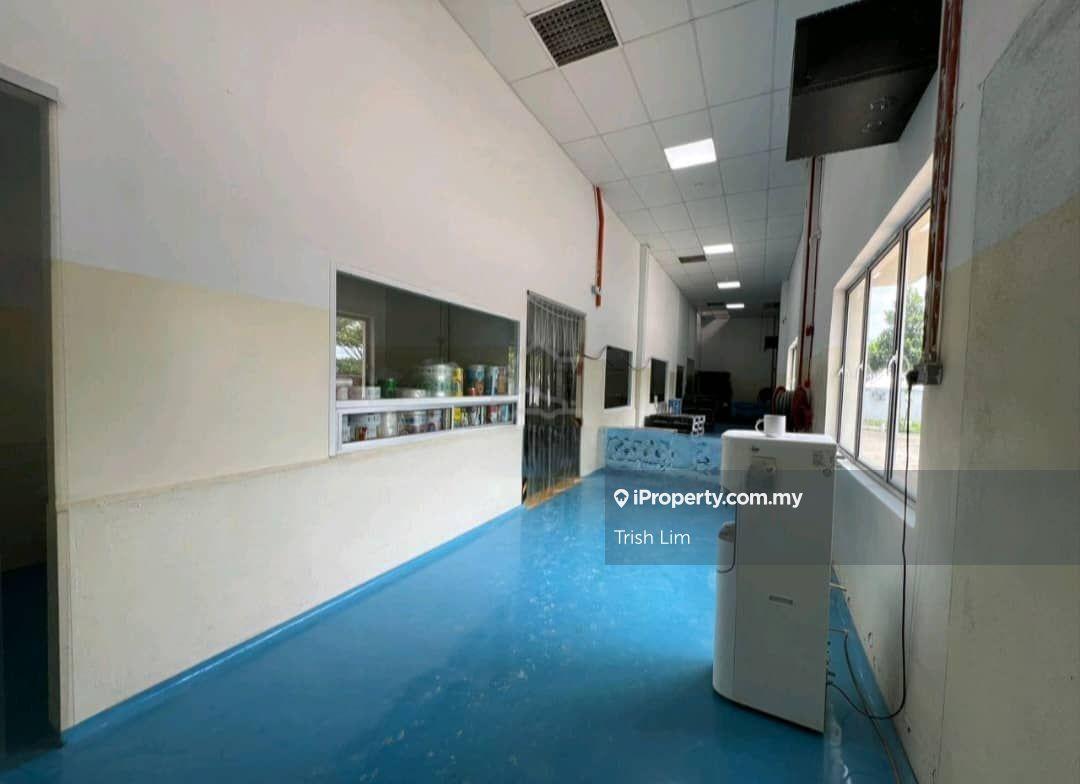 Semi-D Kilang untuk Dijual di Rawang Corporate Industrial Park, Rawang oleh Trish Lim - iProperty.com.my