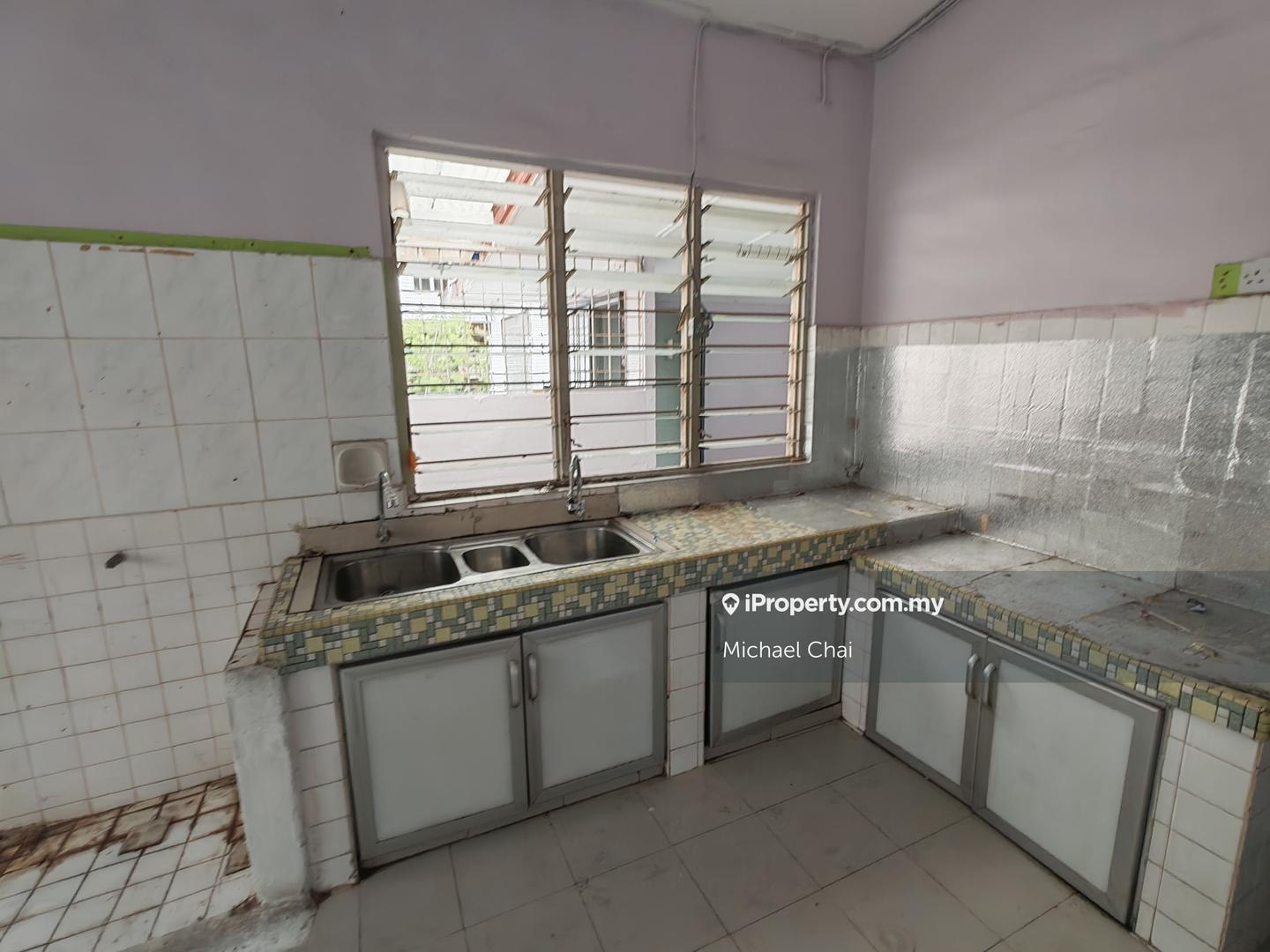 Bungalow House for Sale in Batu 14, Puchong by Michael Chai - iProperty.com.my