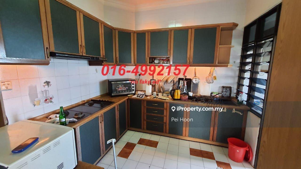 Condominium for Sale in Marina Tower (Ratu Mutiara) by Pei Hoon - iProperty.com.my