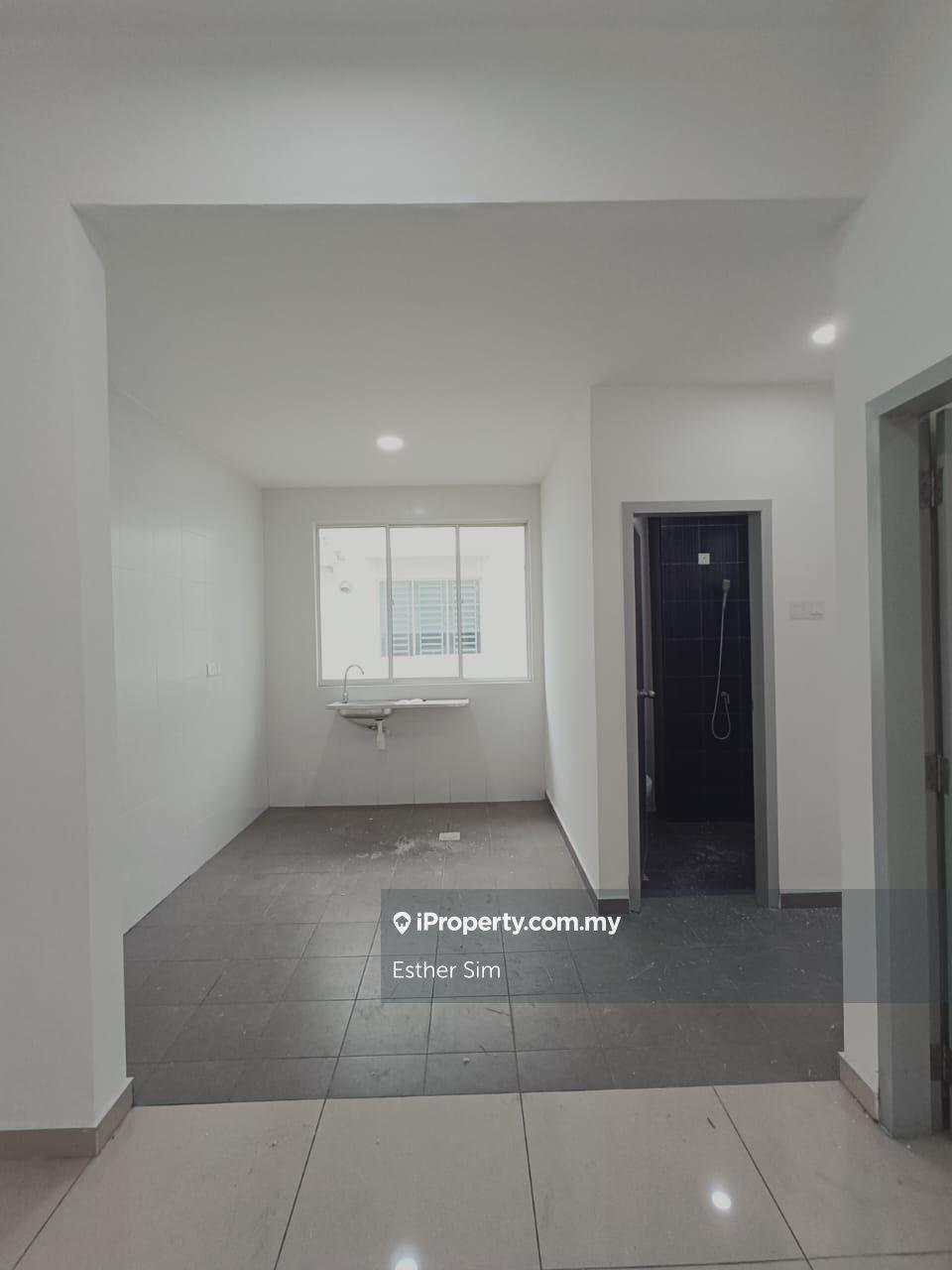 Rumah Berangkai 2 Tingkat untuk Dijual di Taman Casa Maya, Sungai Dua oleh Esther Sim - iProperty.com.my