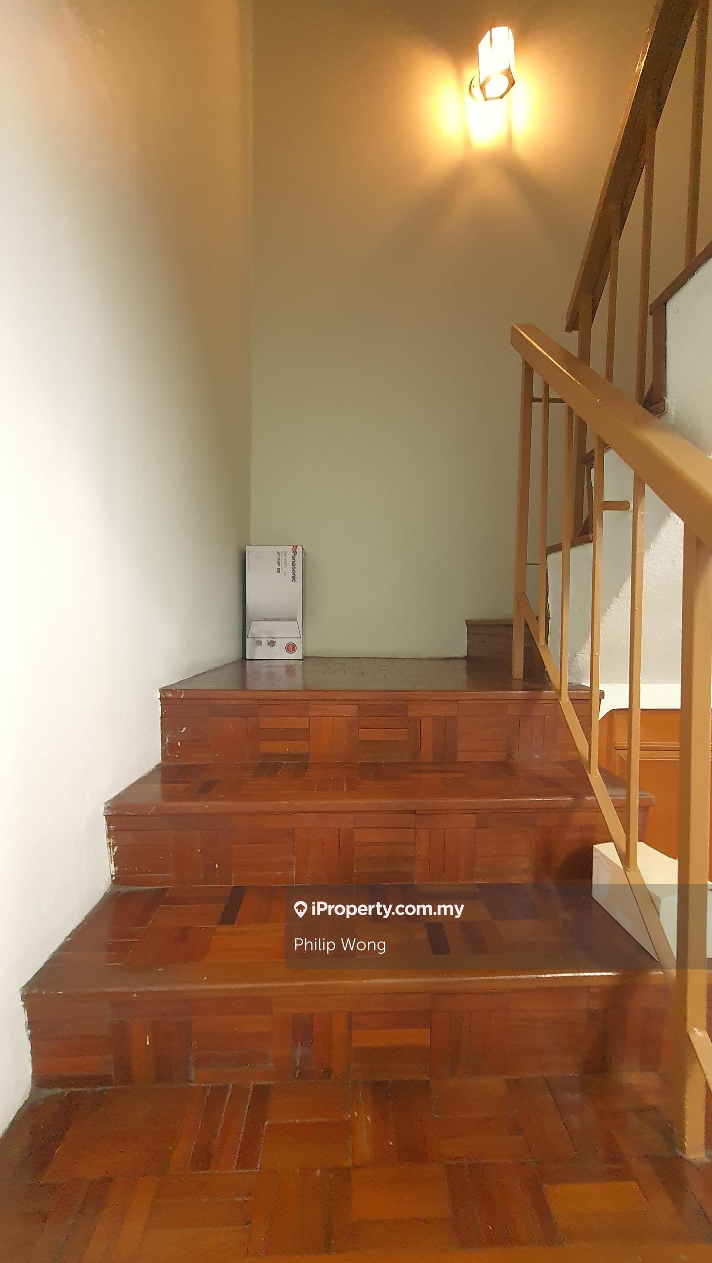 2-storey Terraced House for Sale in Taman Universiti Indah, Seri Kembangan by Philip Wong - iProperty.com.my