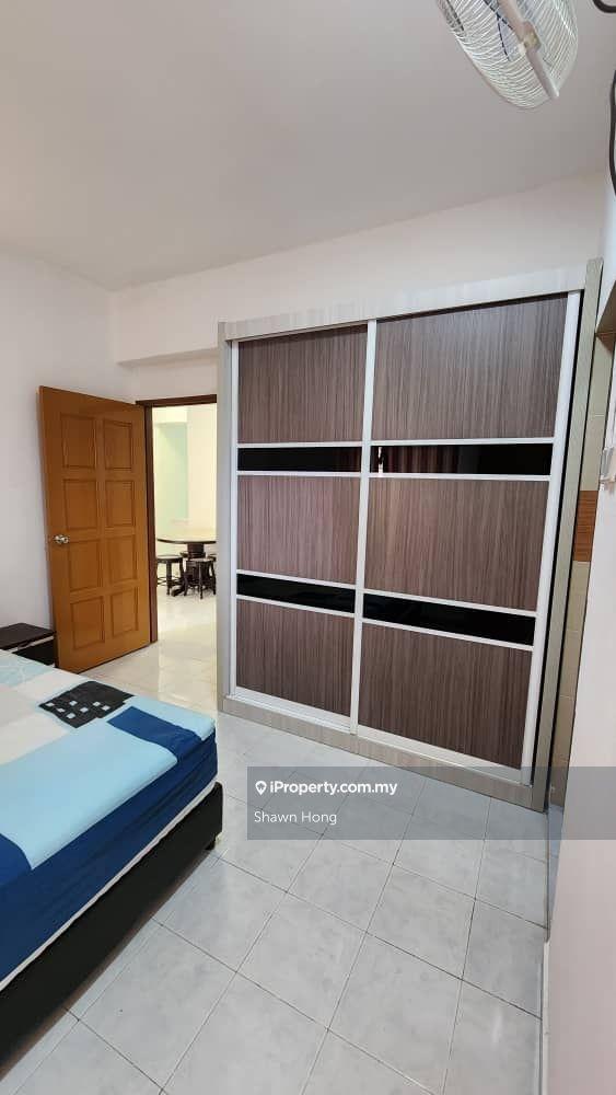 Kondominium untuk Dijual di Taman Desa Relau 2 oleh Shawn Hong - iProperty.com.my