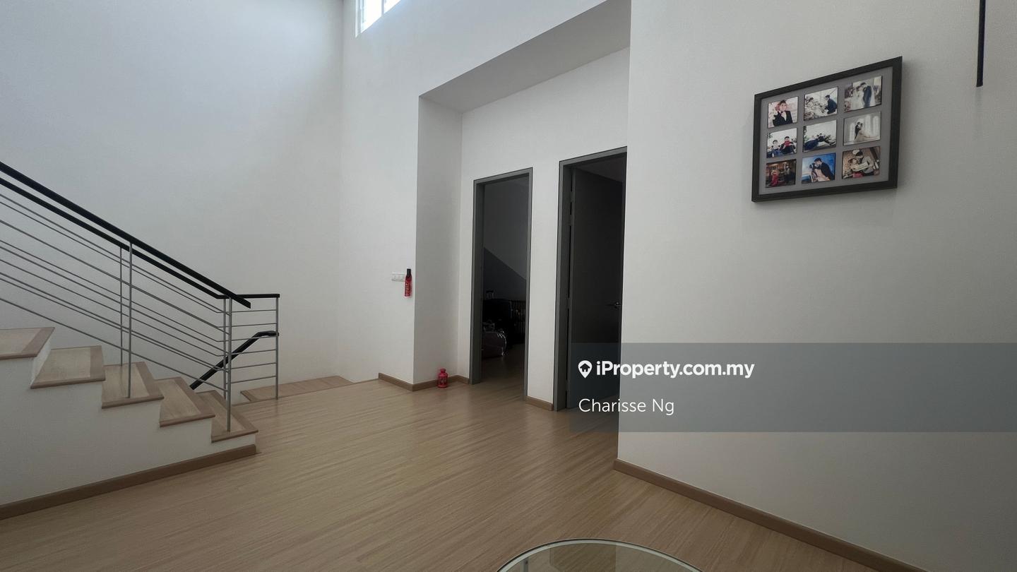 Rumah Berangkai 2 Tingkat untuk Dijual di Taman Semanja, Kajang oleh Charisse Ng - iProperty.com.my
