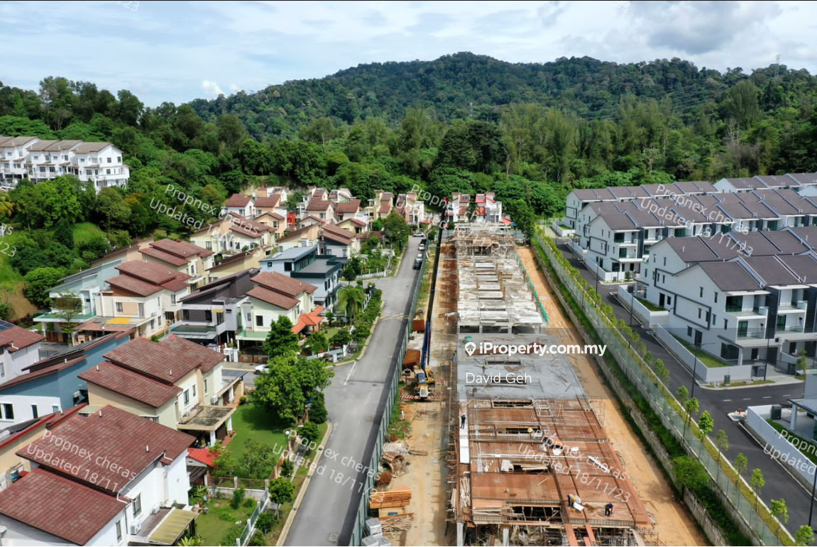 Rumah Teres untuk Dijual di Suria Residence, Cheras oleh David Geh - iProperty.com.my