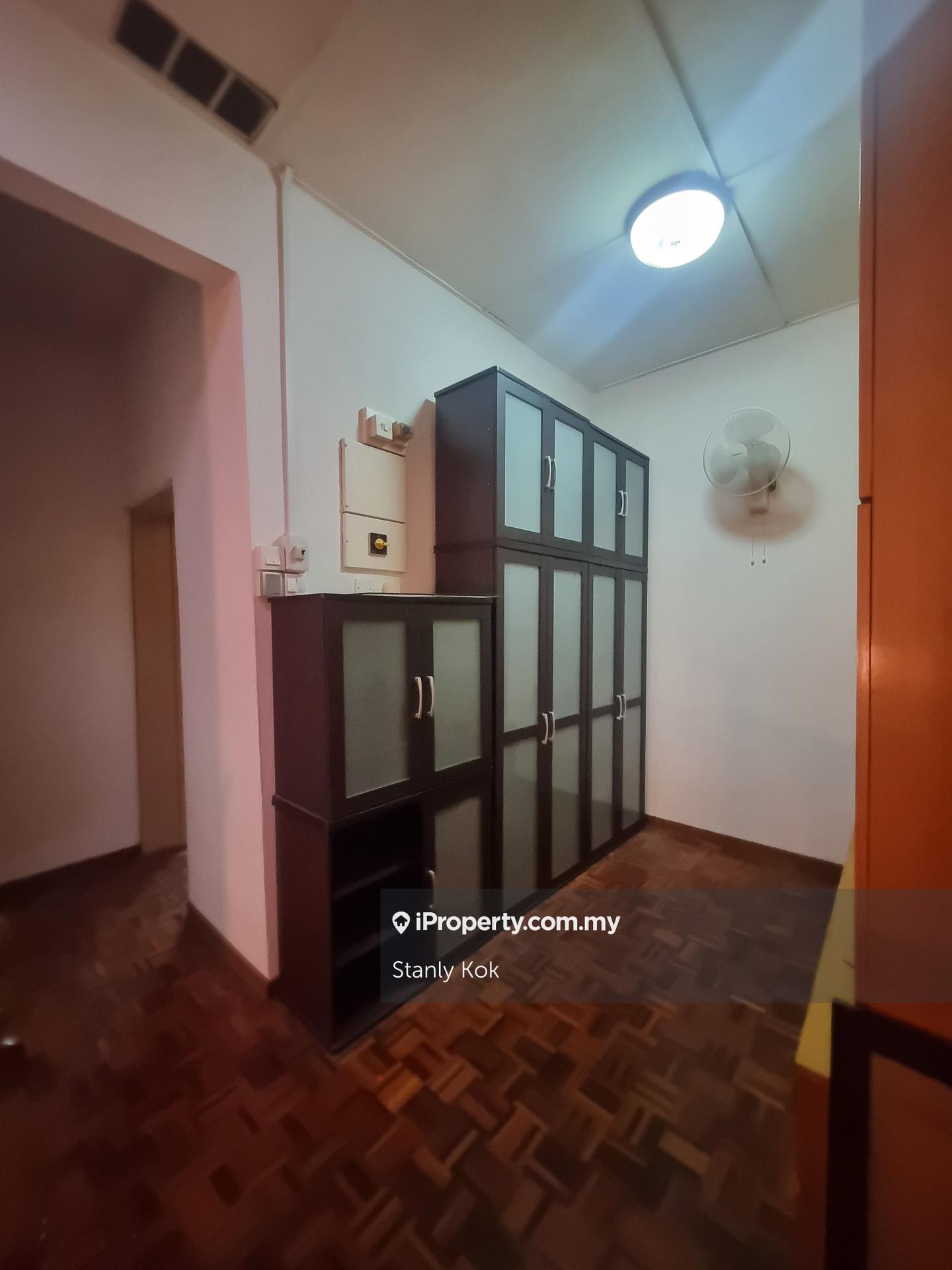 2-storey Terraced House for Sale in Taman Rapat Indah, Ipoh by Stanly Kok - iProperty.com.my