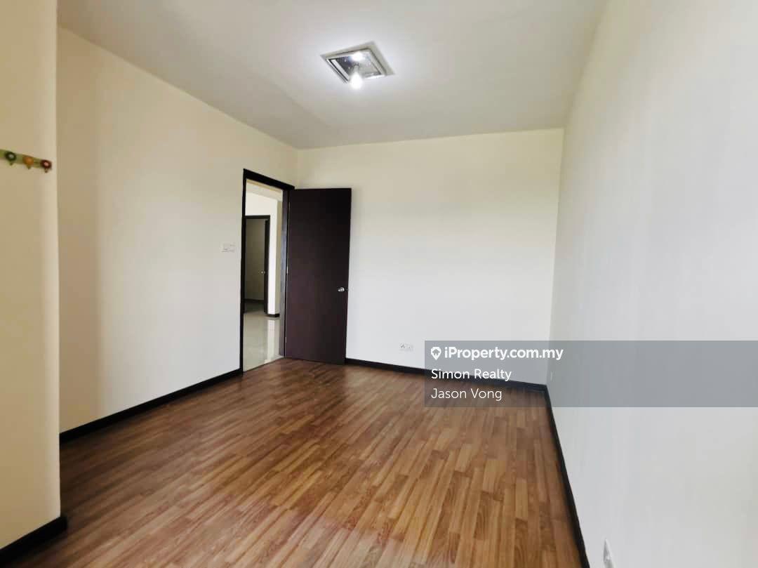 Service Residence for Sale in Saujana Residency by Jason Vong - iProperty.com.my