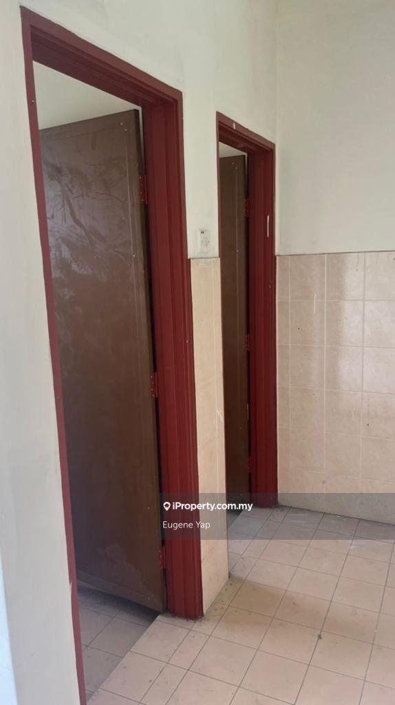 Shop for Sale in (2 Unit Adjoining) Ampang Water Front @ Ampang, Ampang by Eugene Yap - iProperty.com.my