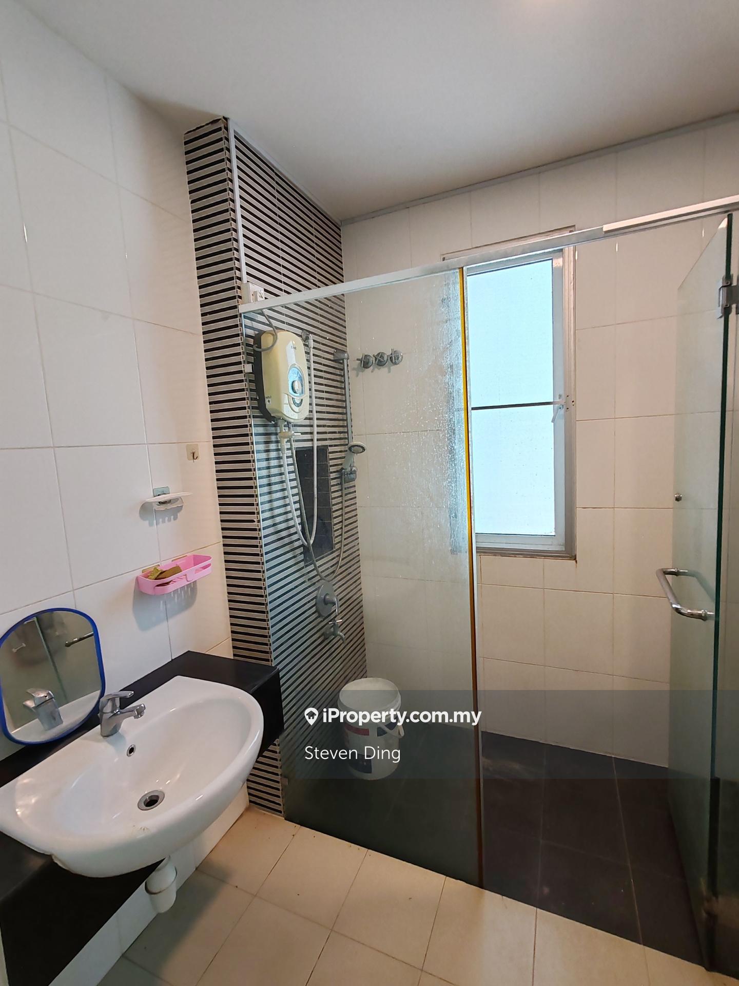 2.5-storey Terraced House for Sale in Bandar Bukit Raja, Klang by Steven Ding - iProperty.com.my