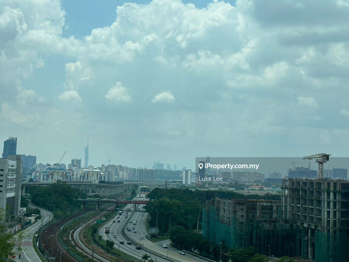 Service Residence for Sale in One South by Luke Lee - iProperty.com.my