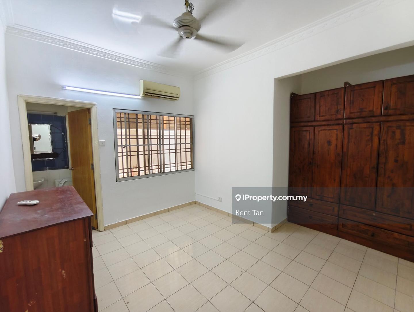 Townhouse for Rent in Taman Equine Park, Seri Kembangan by Kent Tan - iProperty.com.my