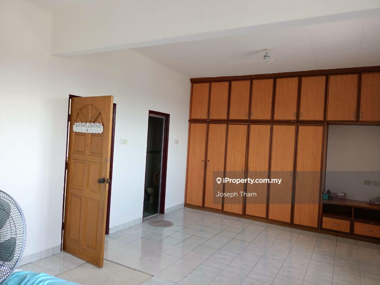 Townhouse for Sale in Taman Lagenda Mas, Cheras by Joseph Tham - iProperty.com.my