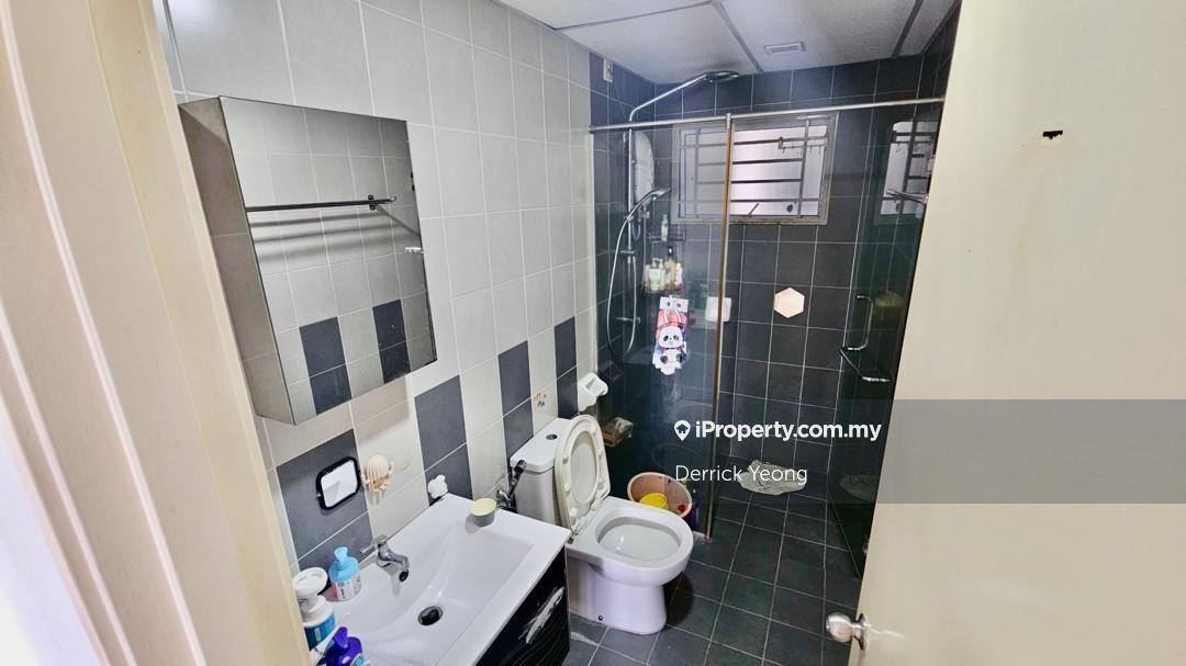 Service Residence for Sale in Koi Kinrara by Derrick Yeong - iProperty.com.my