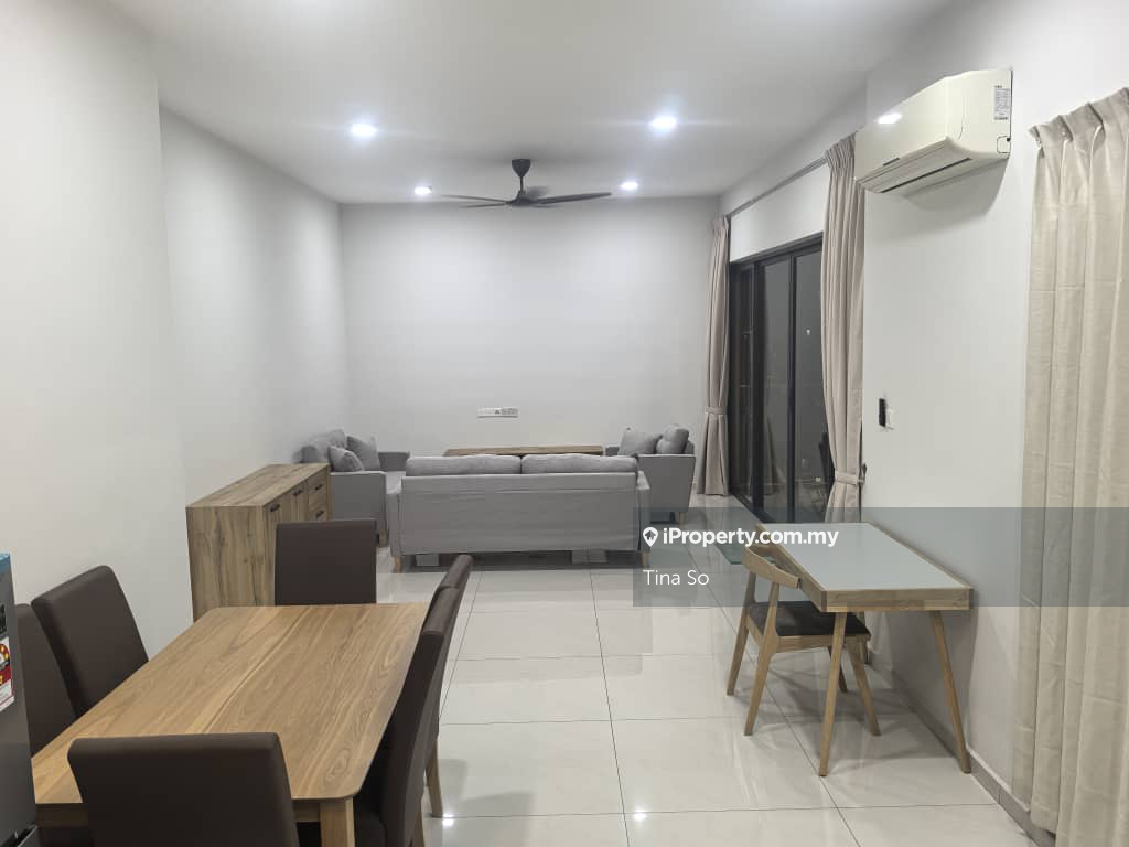 Condominium for Rent in Royal Strand @ Country Garden Danga Bay by Tina So - iProperty.com.my