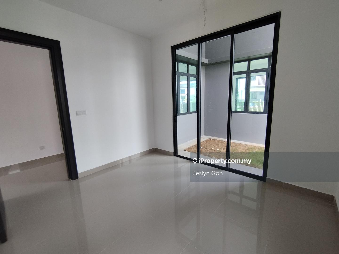 Rumah Berkembar untuk Dijual di Setia Eco Glades, Cyberjaya oleh Jeslyn Goh - iProperty.com.my