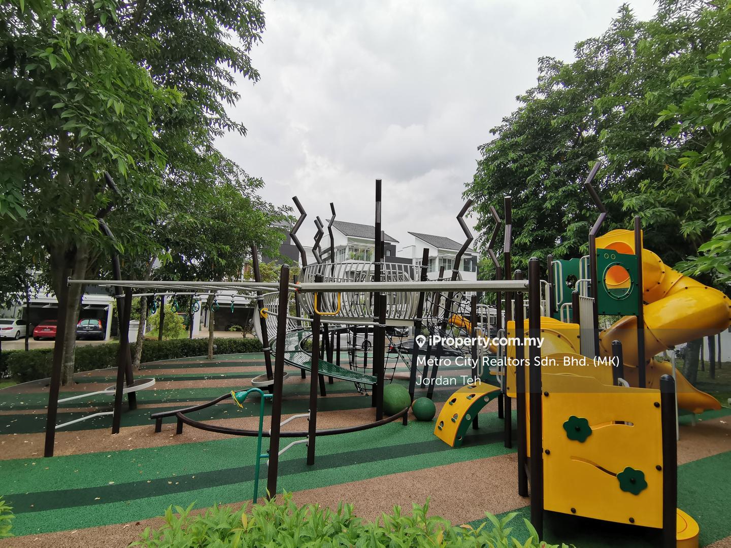 Bungalow House for Sale in Sunway Rymba Hills, Petaling Jaya, Kota Damansara by Jordan Teh - iProperty.com.my