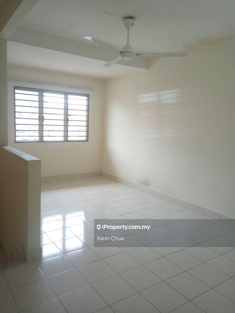 2.5-storey Terraced House for Sale in Eminence, Equine, Bdr Putra Permai, Seri Kembangan by Xann Chua - iProperty.com.my