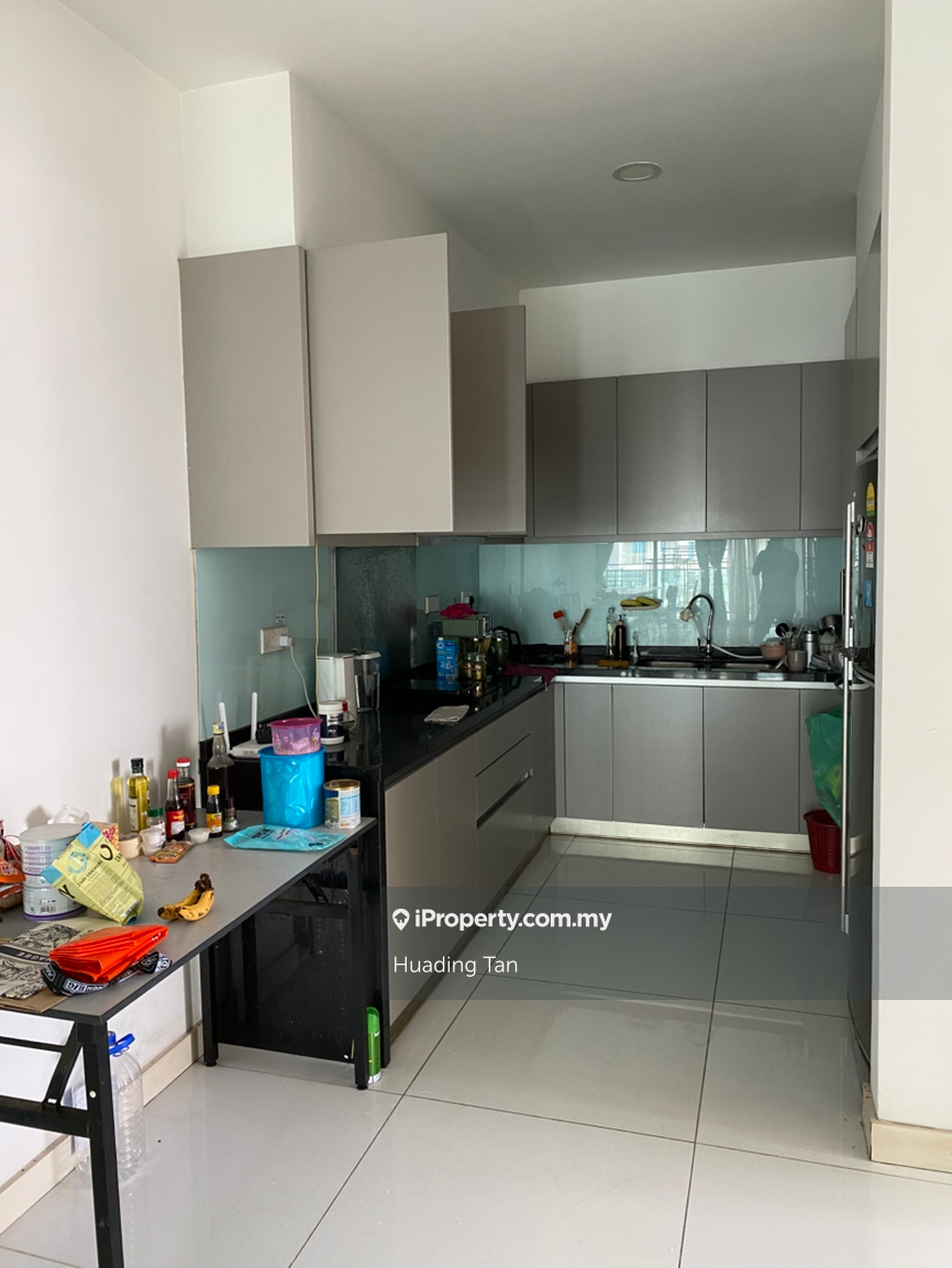 Condominium for Sale in 100 Residency by Huading Tan - iProperty.com.my