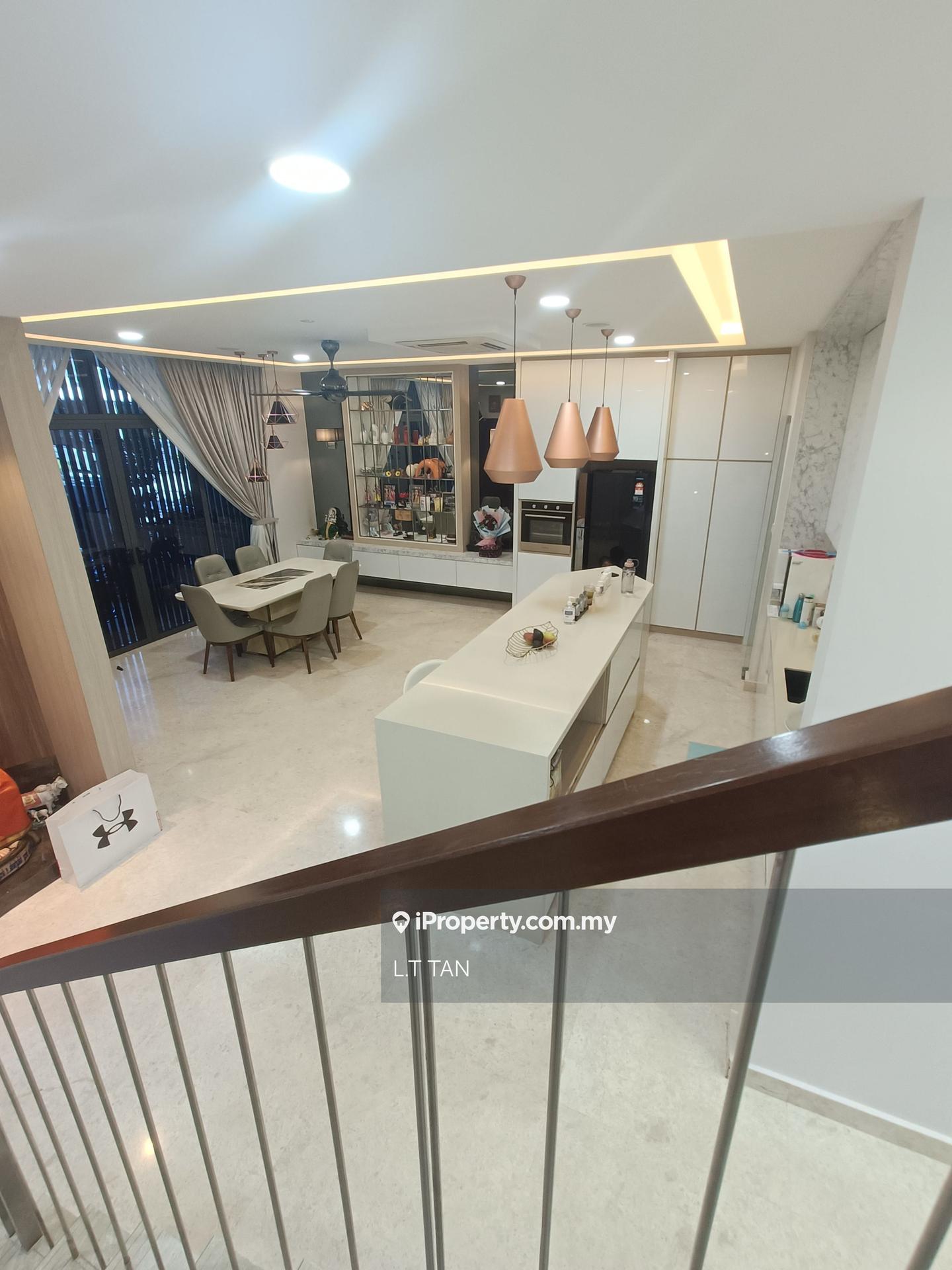 Rumah Berangkai 3 Tingkat untuk Dijual di Taman Tasik Pinggiran, Sungai Besi oleh L.T TAN - iProperty.com.my