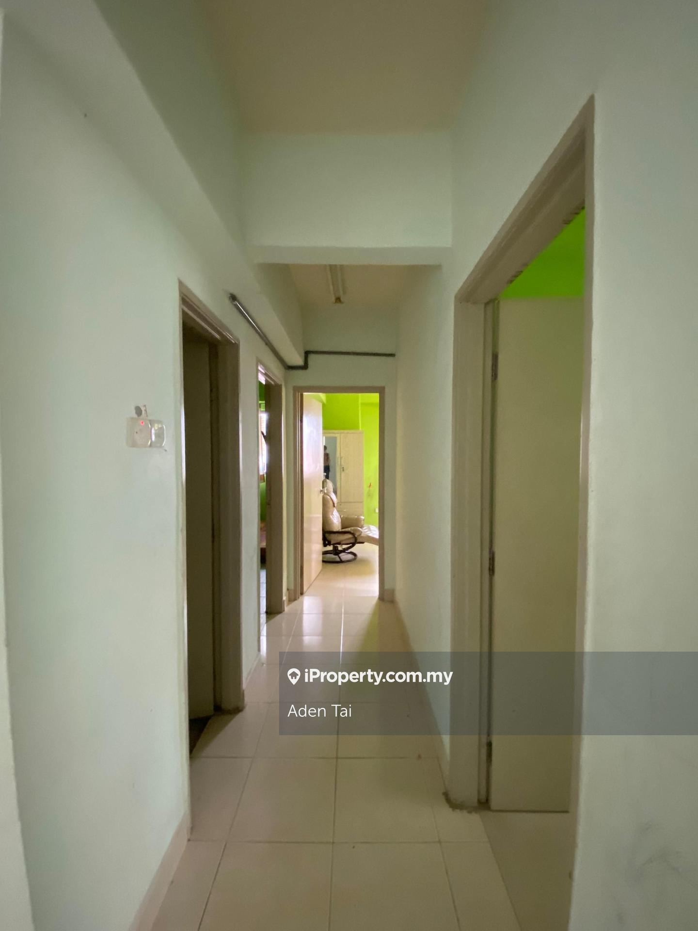 Service Residence for Sale in D'Alamanda by Aden Tai - iProperty.com.my