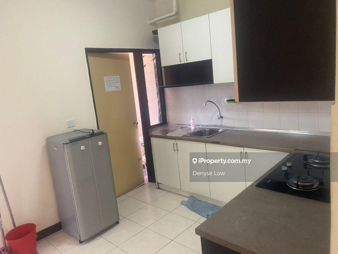 Kondominium untuk Dijual di Cova Villa oleh Denyse Low - iProperty.com.my