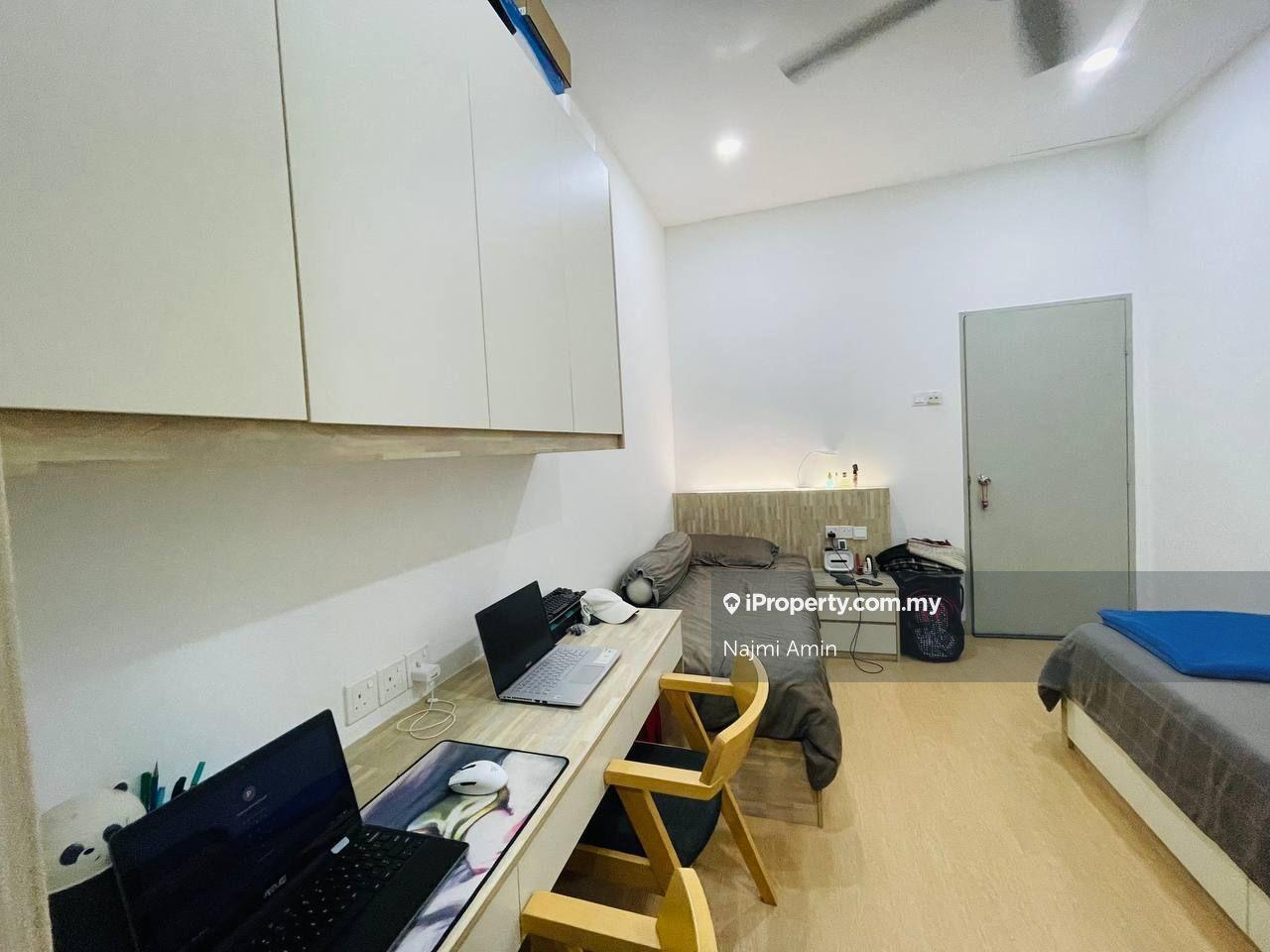 Rumah Berangkai 2 Tingkat untuk Dijual di Bandar Putera 2, Klang oleh Najmi Amin - iProperty.com.my