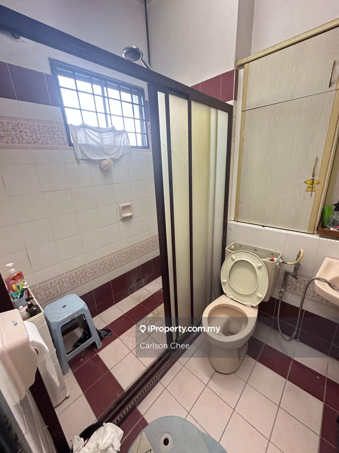 2-storey Terraced House for Sale in Usj 9, Subang Jaya by Carlson Chee - iProperty.com.my