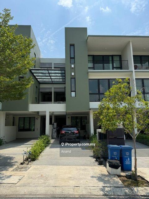 Rumah Bandar untuk Dijual di PRIMER GARDEN TOWN VILLAS @ CAHAYA SPK, SECTION U9, Shah Alam oleh Anand - iProperty.com.my