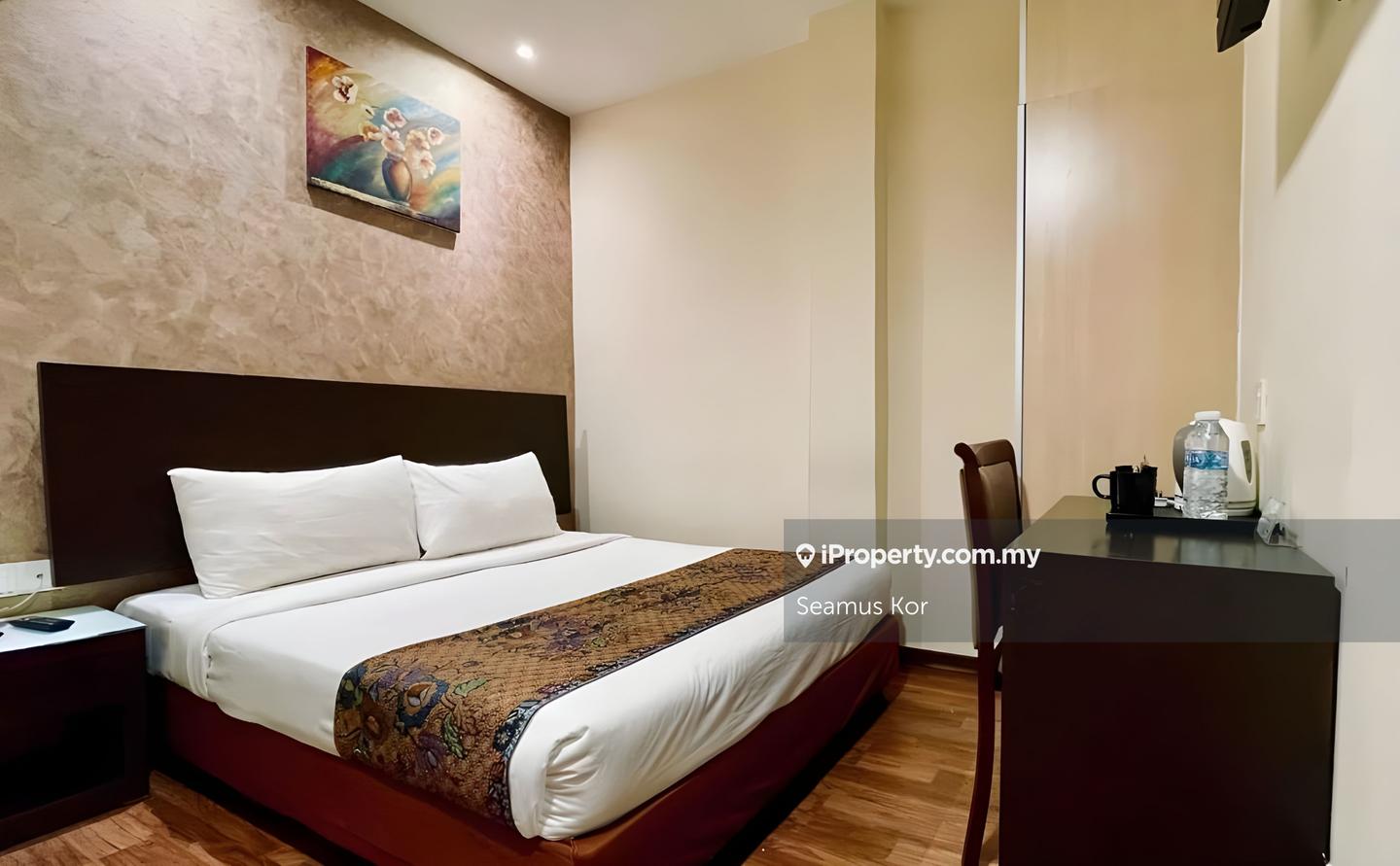 Hotel / Resort untuk Dijual di Permas Jaya, Johor Bahru oleh Seamus Kor - iProperty.com.my