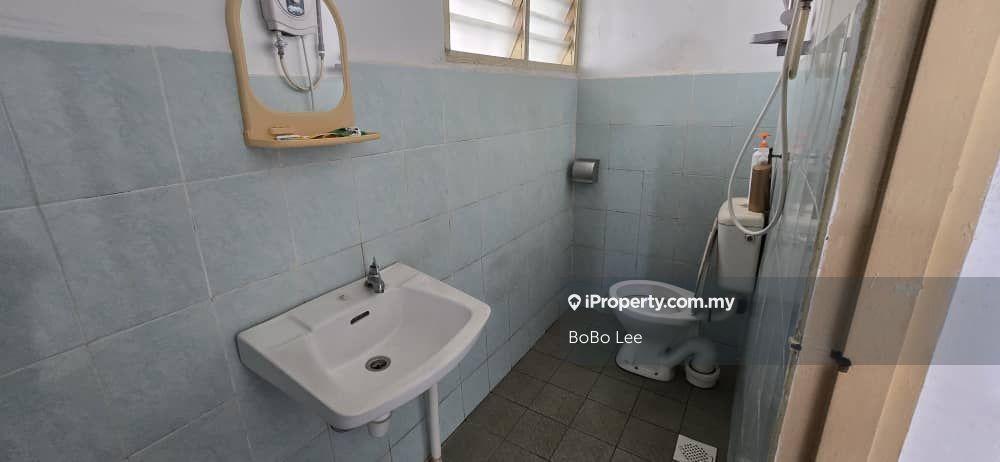 Rumah Pangsa untuk Dijual di PPR Kampung Muhibbah oleh BoBo Lee - iProperty.com.my