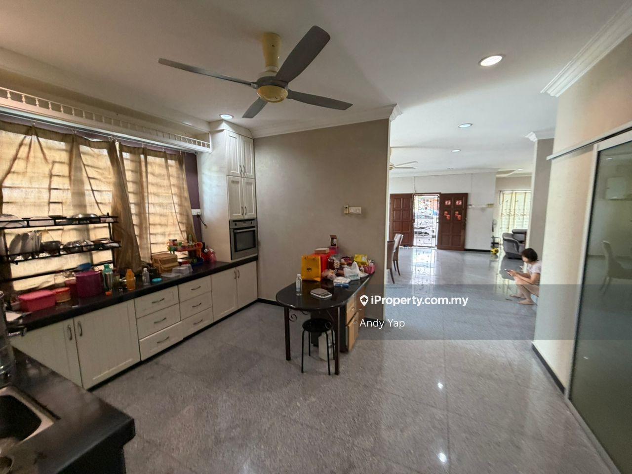 Banglo untuk Dijual di Bandar Country Homes, Rawang oleh Andy Yap - iProperty.com.my