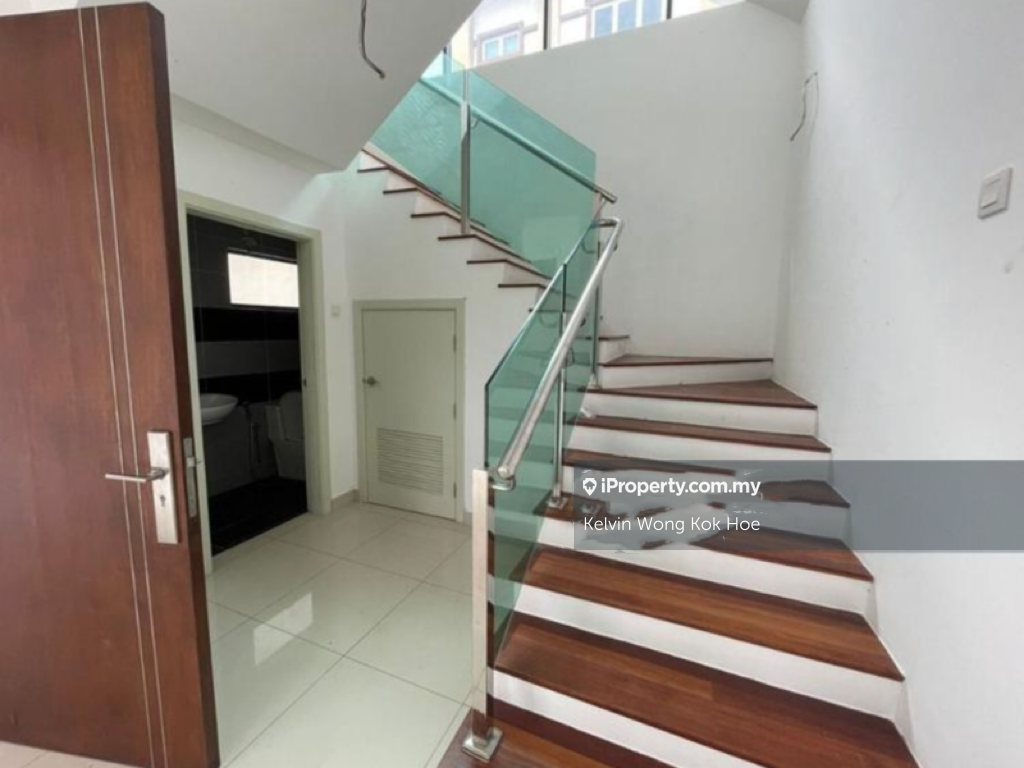 Banglo untuk Dijual di Taman Overseas Union (Taman Oug), Jalan Klang Lama (Old Klang Road) oleh Kelvin Wong Kok Hoe - iProperty.com.my