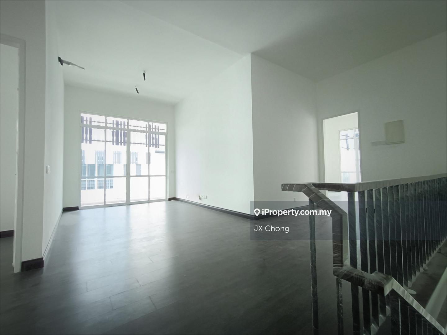 Rumah Berangkai 2 Tingkat untuk Dijual di Mellowood Parkhomes, Eco Majestic Extra Land, Semenyih oleh JX Chong - iProperty.com.my