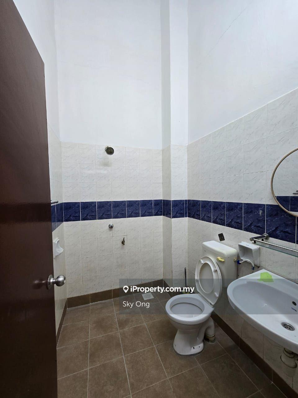 Rumah Berangkai 2 Tingkat untuk Disewa di Bandar Baru Permas Jaya, Permas Jaya oleh Sky Ong - iProperty.com.my