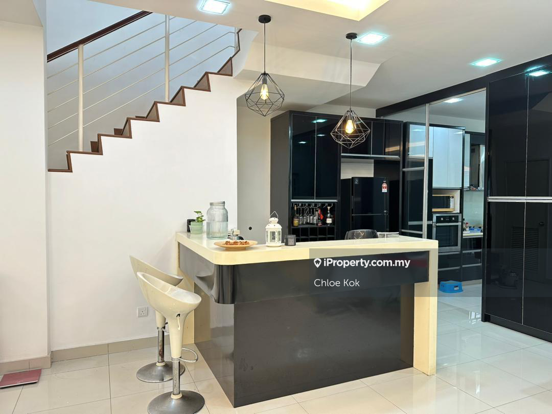 Rumah Berkembar untuk Dijual di Taman Anggun, Rawang oleh Chloe Kok - iProperty.com.my
