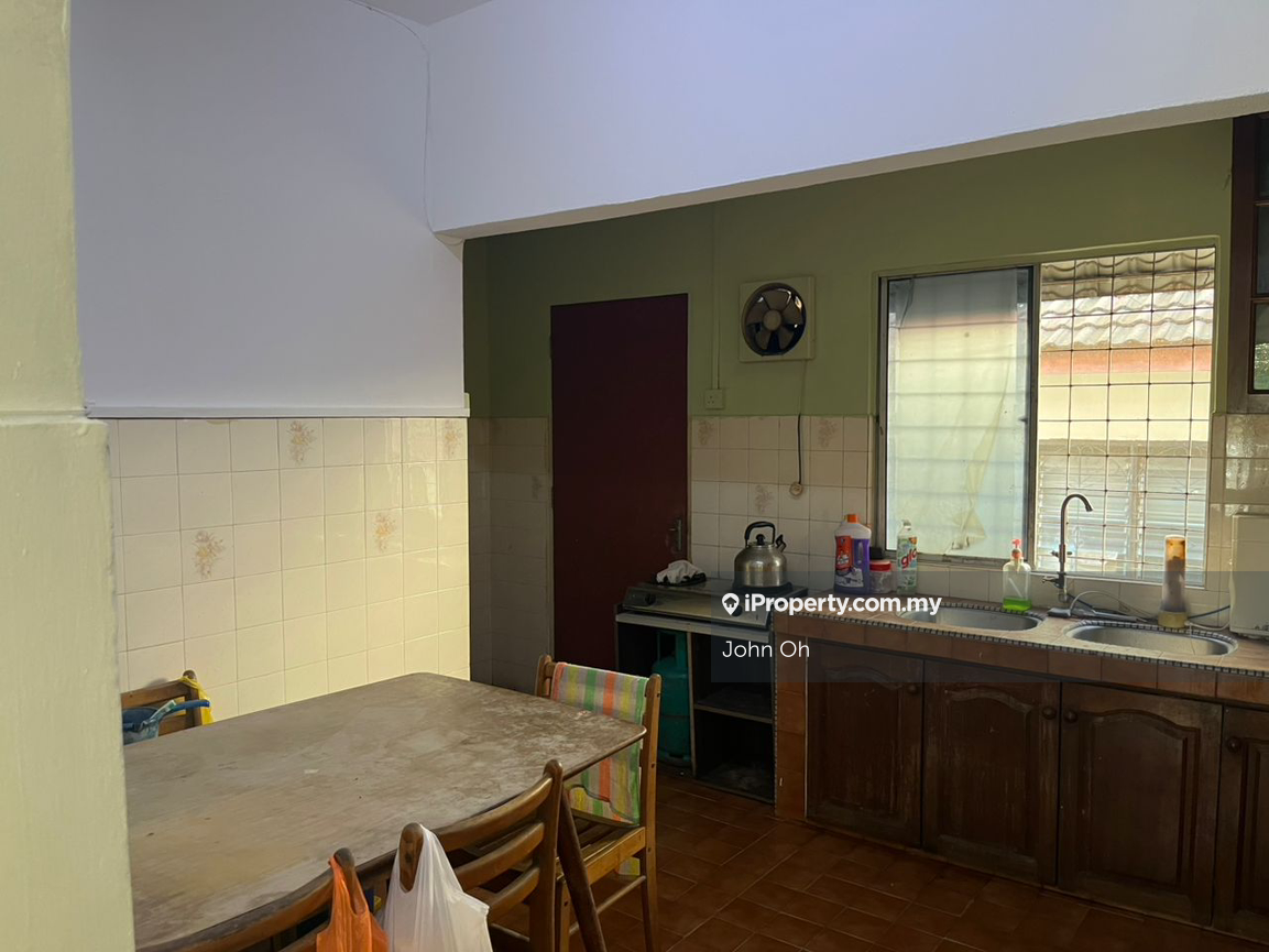 Rumah Berangkai 2 Tingkat untuk Dijual di SS19, Subang Jaya oleh John Oh - iProperty.com.my