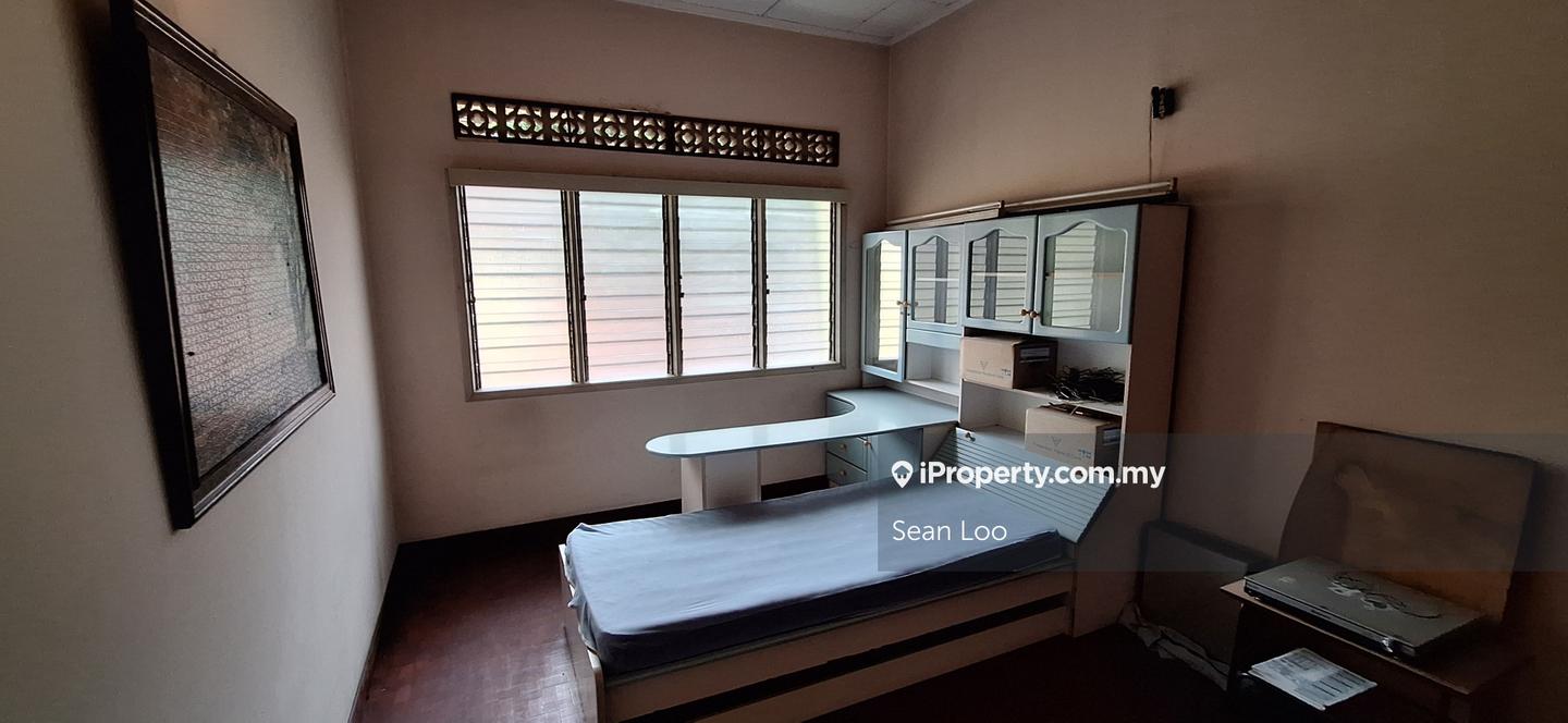 Bungalow House for Sale in Taman Million, Jalan Ipoh by Sean Loo - iProperty.com.my