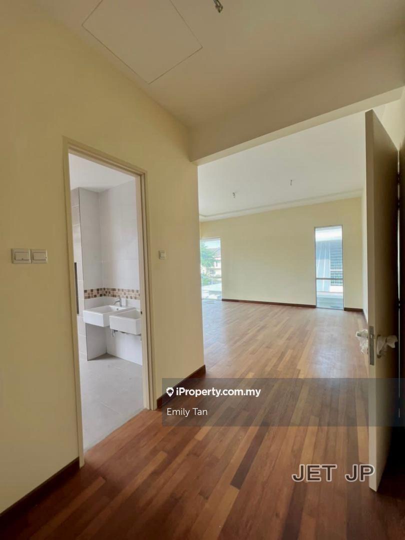 Rumah Berkembar untuk Dijual di Bandar Parklands Bukit Tinggi 3 Klang, Klang oleh Emily Tan - iProperty.com.my
