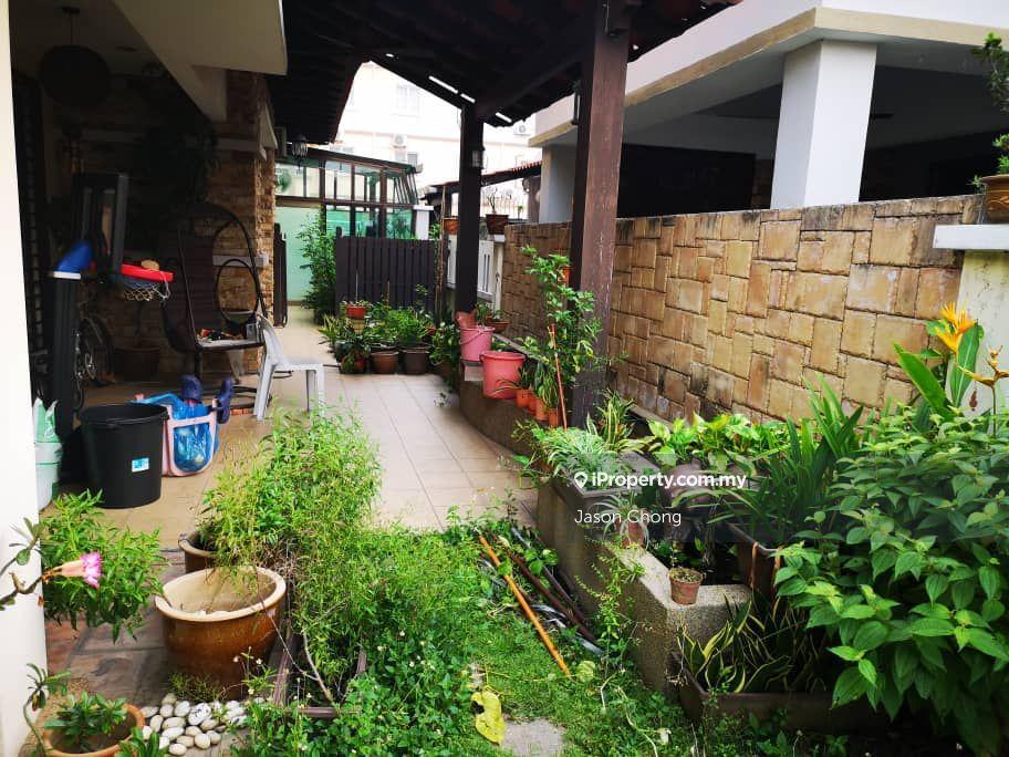 Rumah Berkembar untuk Dijual di Bandar Bukit Tinggi, Klang oleh Jason Chong - iProperty.com.my