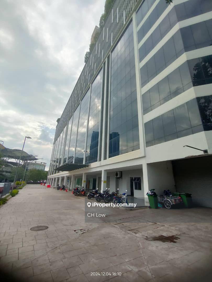 Office for Rent in Pusat Bandar Putra Permai, Seri Kembangan by CH Low - iProperty.com.my