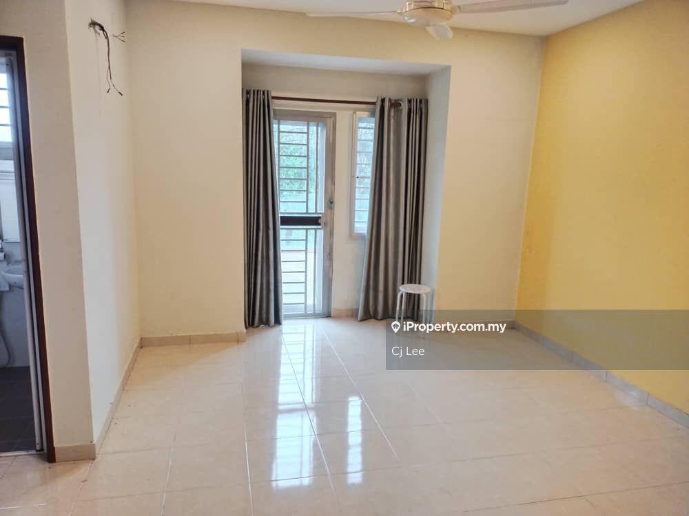Semi-Detached House for Sale in Taman Lestari Putra, Seri Kembangan by Cj Lee - iProperty.com.my
