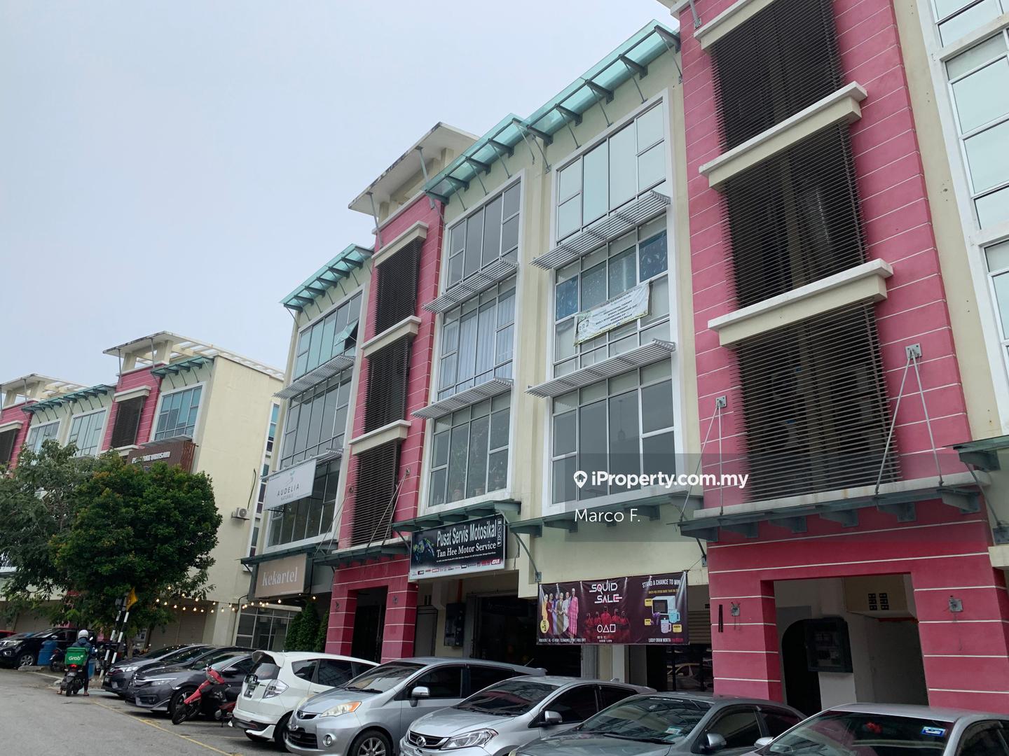 Kedai-Pejabat untuk Dijual di Shah Alam, Setia Alam oleh Marco F. - iProperty.com.my