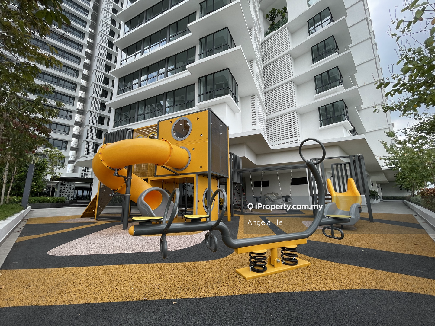 Service Residence for Rent in Lot 15 by Angela He - iProperty.com.my