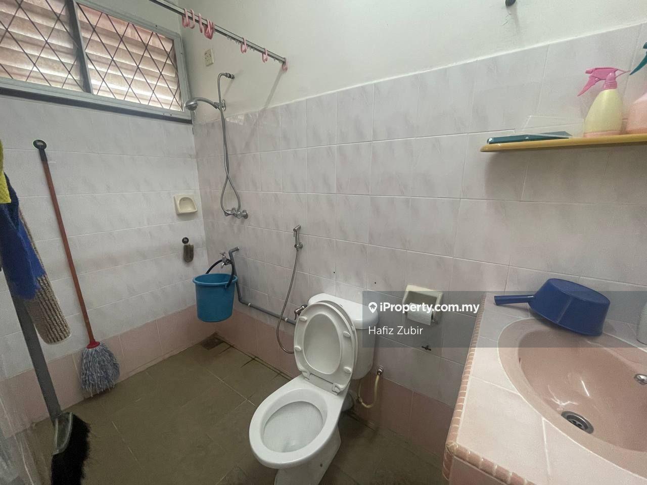 Banglo untuk Dijual di Kelana Jaya, Petaling Jaya oleh Hafiz Zubir - iProperty.com.my