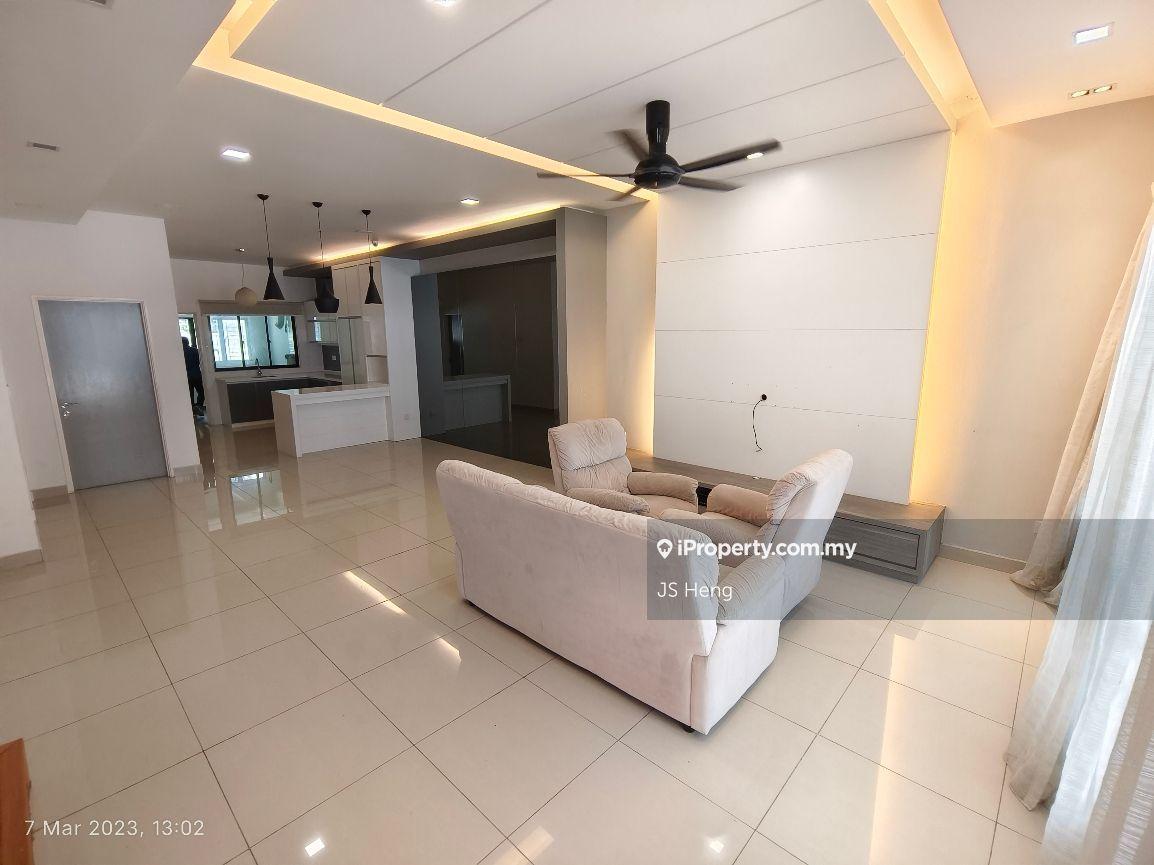 3-storey Terraced House for Sale in Perdana Residence 2, Batu Caves by JS Heng - iProperty.com.my