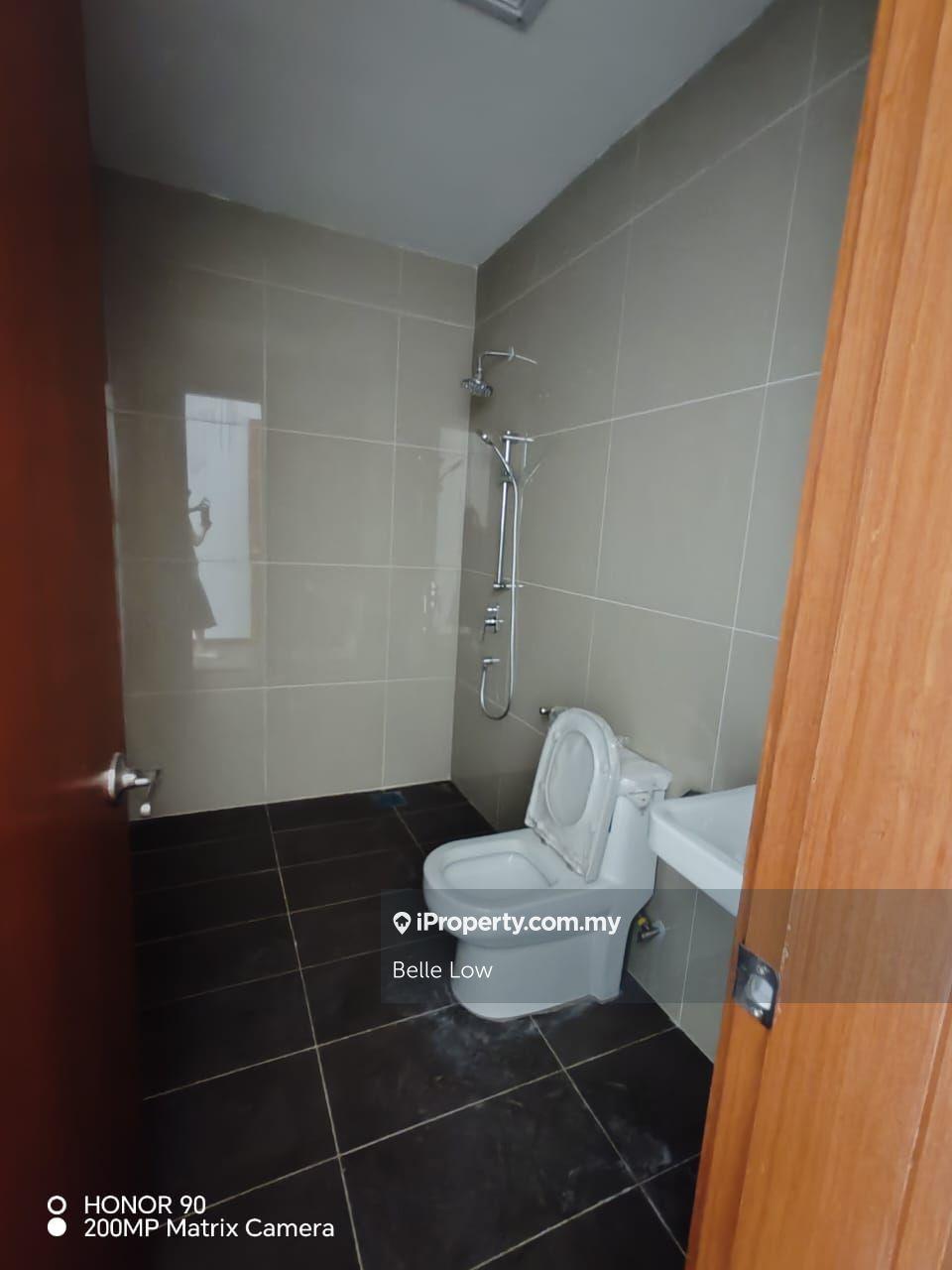 4-storey Terraced House for Sale in Damansara Perdana, Selangor by Belle Low - iProperty.com.my