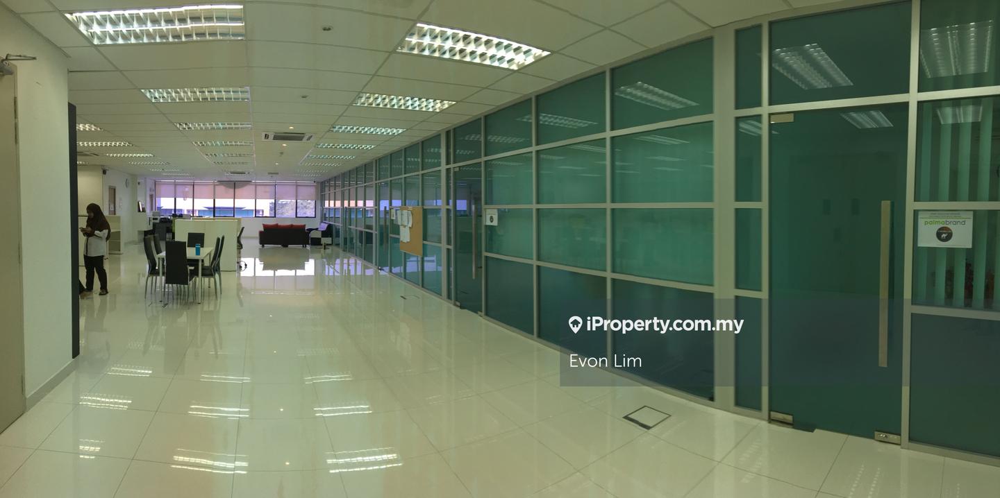 Semi-D Komersial untuk Disewa di Batu Caves, Selangor oleh Evon Lim - iProperty.com.my
