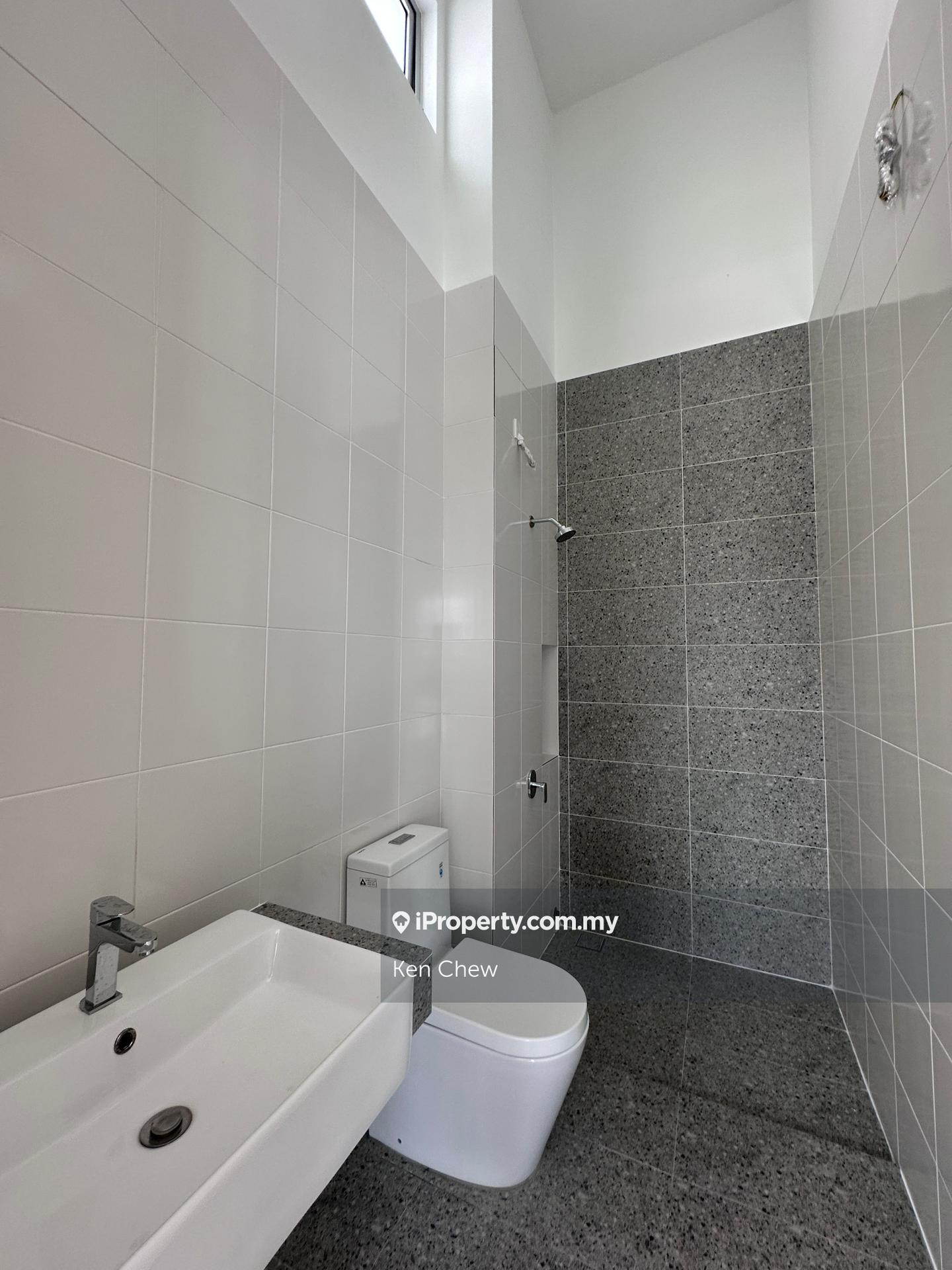 Rumah Berangkai 2 Tingkat untuk Dijual di Eco Majestic, Semenyih oleh Ken Chew - iProperty.com.my